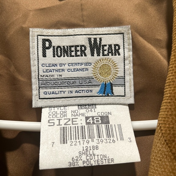 Men’s Pioneer Wear lamb skin leather/corduroy short blazer - Picture 3 of 12